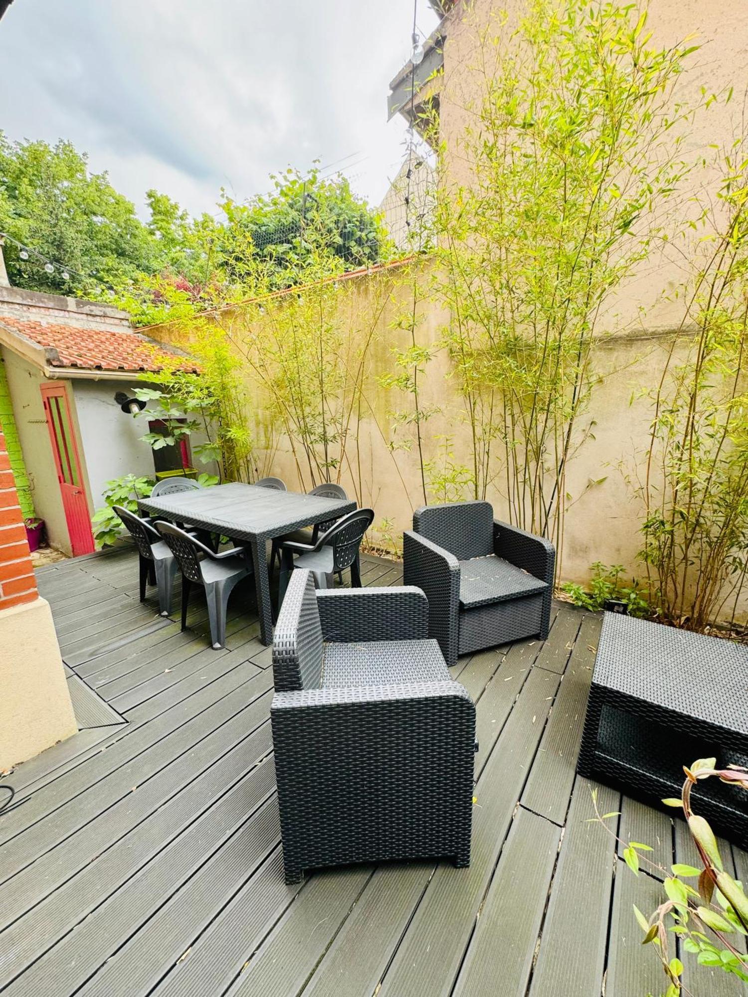Appartamento L'Escapade Parisienne Maisons-Alfort Esterno foto