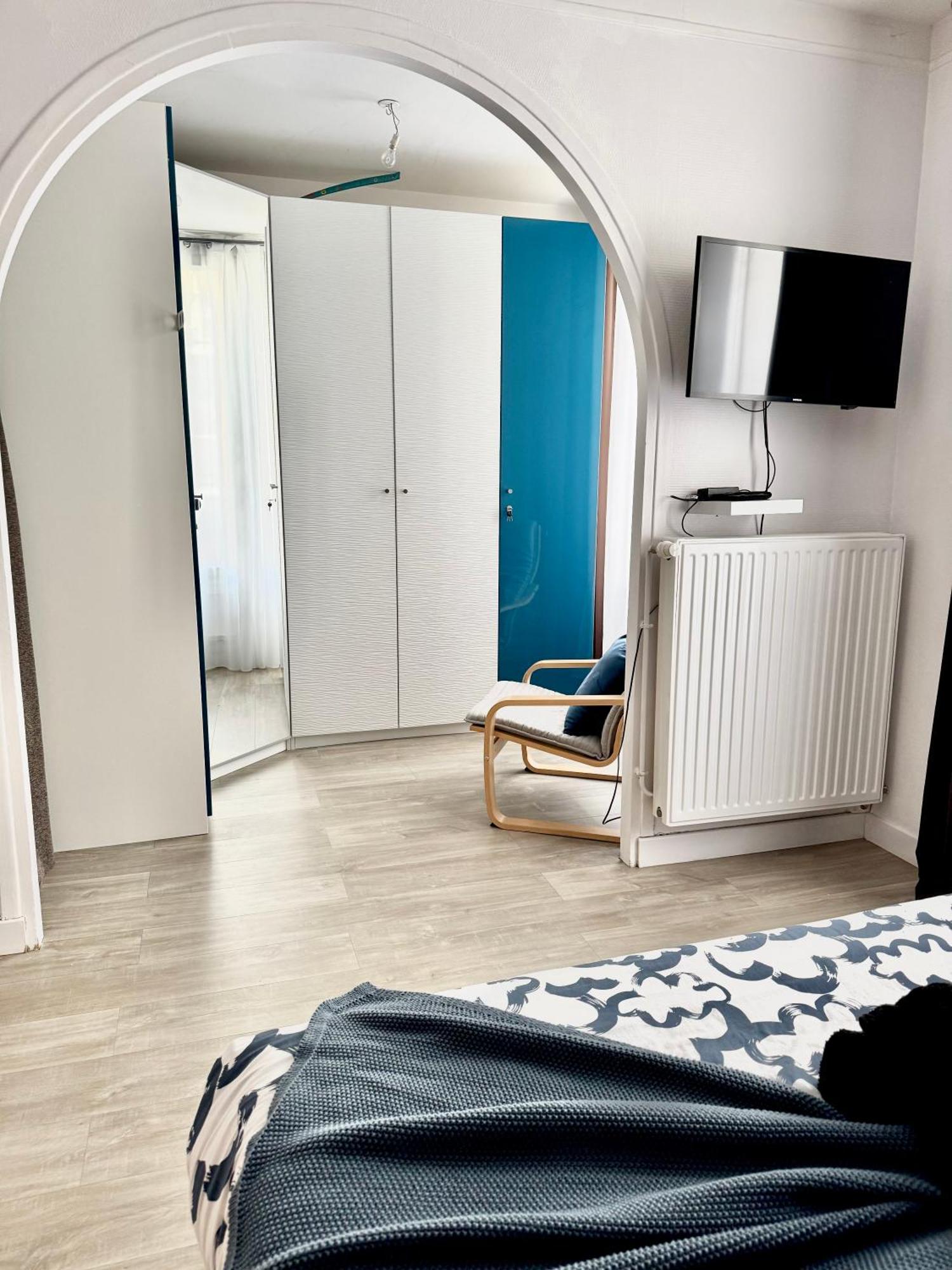 Appartamento L'Escapade Parisienne Maisons-Alfort Esterno foto