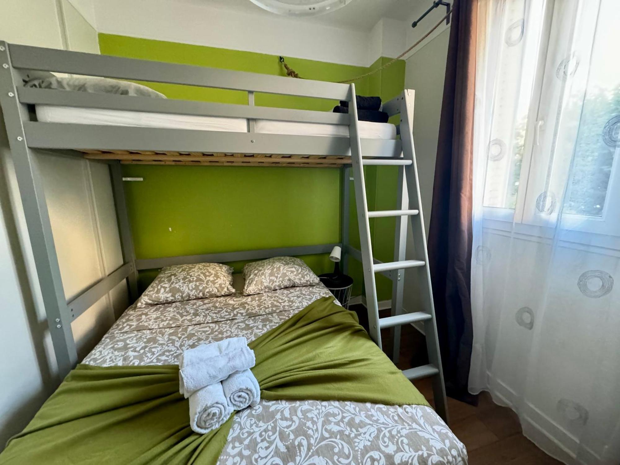 Appartamento L'Escapade Parisienne Maisons-Alfort Esterno foto