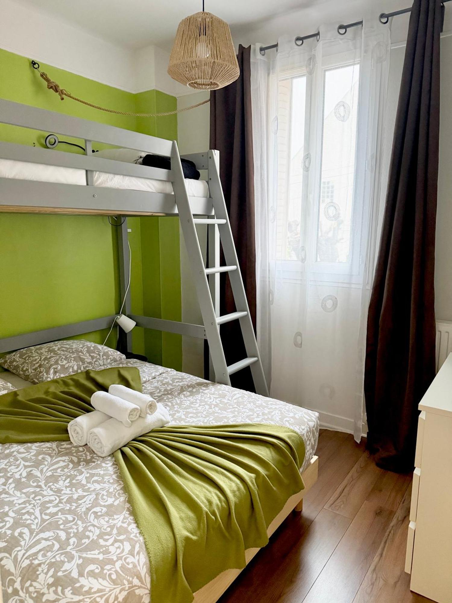 Appartamento L'Escapade Parisienne Maisons-Alfort Esterno foto