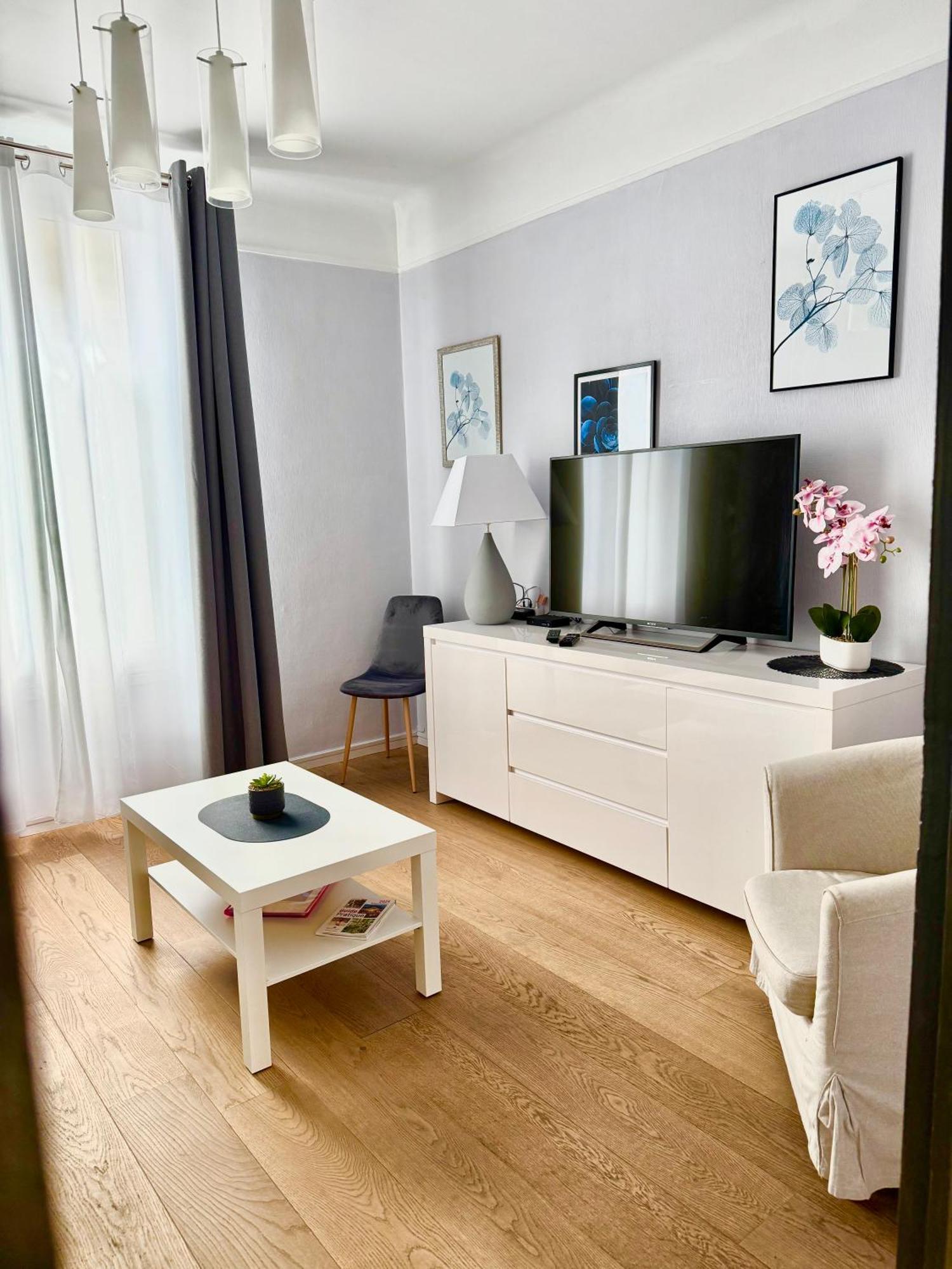 Appartamento L'Escapade Parisienne Maisons-Alfort Esterno foto