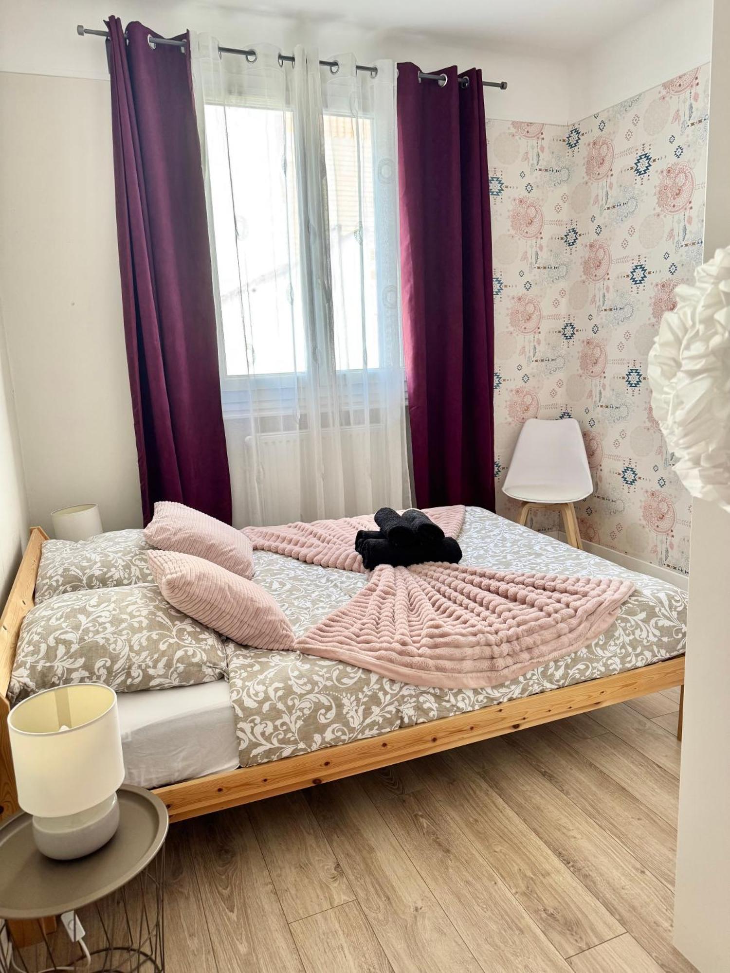 Appartamento L'Escapade Parisienne Maisons-Alfort Esterno foto